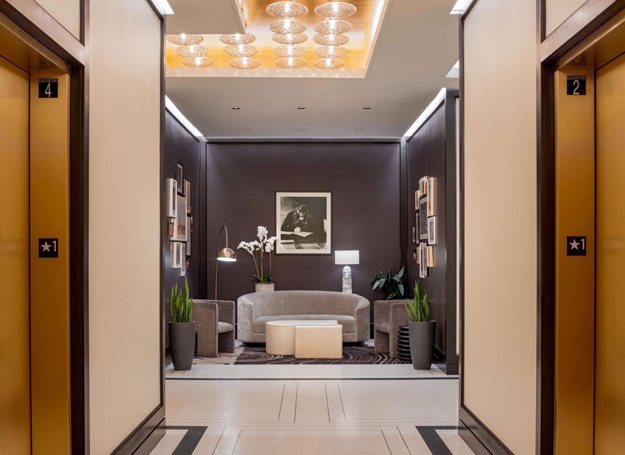 Tempo By Hilton Downtown Hotel Nashville