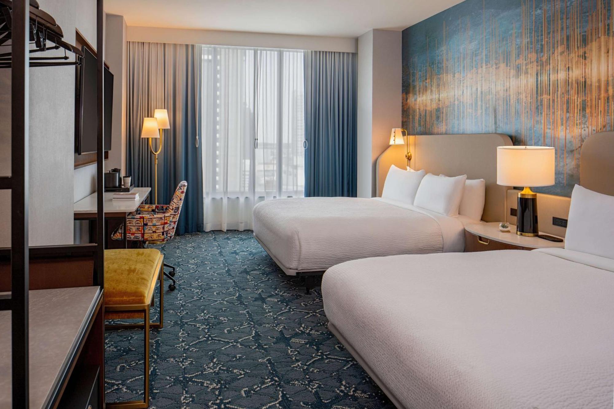 Hotel Tempo By Hilton Downtown Nashville