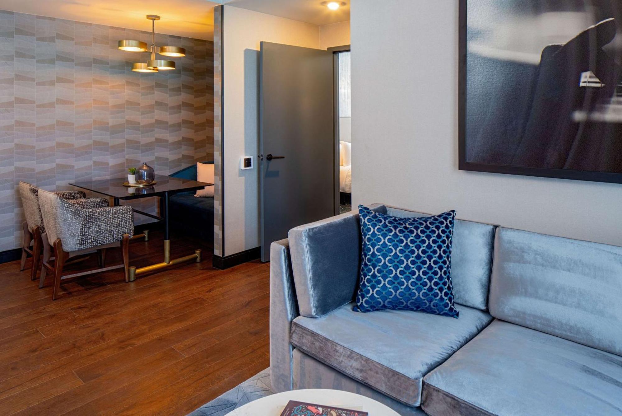 Tempo By Hilton Downtown 3* Nashville